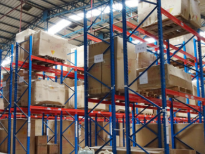 重型貨架廣東貨架廠家定制 大型倉(cāng)儲(chǔ)橫梁式貨架 卡板托盤加厚貨架