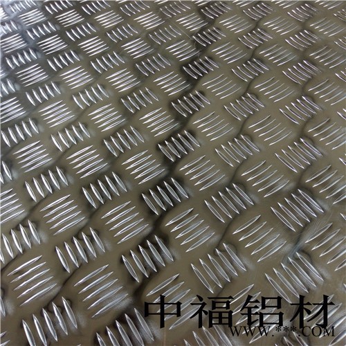 山東防滑鋁板廠家 ，花紋鋁板種類