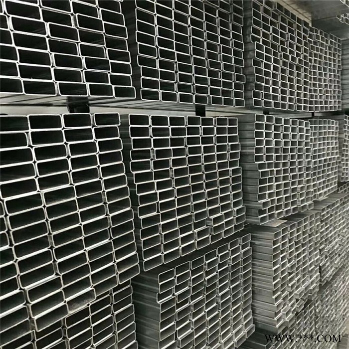 現(xiàn)貨供應(yīng)鍍鋅方管  大口徑厚壁無縫方管 **鍍鋅方管無憂售后