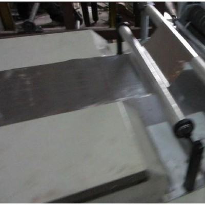 鋁箔橫切機(jī)器