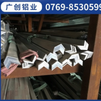 現(xiàn)貨供應(yīng)個(gè)規(guī)格10*10*1L型角鋁，花角鋁，鋁方管規(guī)格全，價(jià)格優(yōu)